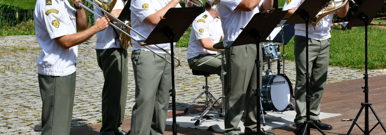 1_sextet_autor_kpt._mgr._martina_sofie_halikova.jpg