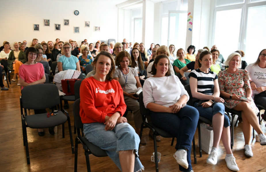 1_skoleni_pedagogu_pokos_autor_kpt._mgr._martina_sofie_halikova.jpg