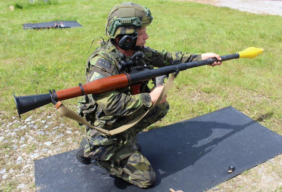 6_nacvik_strelby_z_rpg_autor_kpt._m._s._halikova.jpg