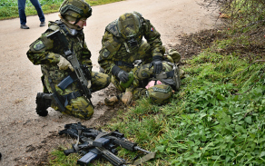 Simulace poleptání a nadýchání splodin 
