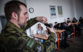 Laserová střelnice - Projektový den POKOS, SOŠ Weilovka