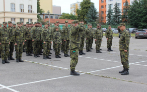 10_nastup_k_vyhodnoceni_cviceni_hradba_23._9._2021_autor_kpt._halikova.jpg