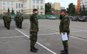 11_nastup_k_vyhodnoceni_cviceni_hradba_23._9._2021_autor_kpt._halikova.jpg