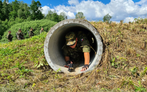 15_bojova_draha_autor_svob._houdek_a_svob._krasa.jpg