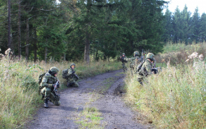 15_druzstvo_opetuje_strelbu_autor_kpt._halikova.jpg
