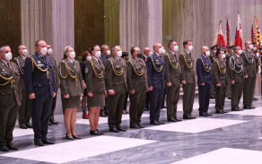 1_nastup_pred_slavnostnim_aktem_autor_kpt._mgr._martina_sofie_halikova.jpg