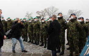 Neformální setkání vojáků s předsedou vlády a ministrem obrany 